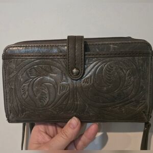 The Sak Iris Smartphone Crossbody Purse/Wristlet, Gray